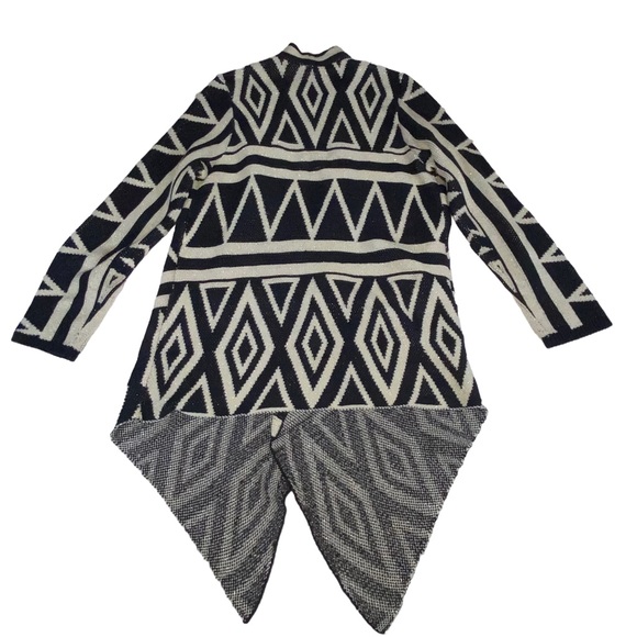 Chico's Black Gold Sparkle Open Asymmetric Geometric Tribal Cardigan 2 Large - Picture 9 of 13